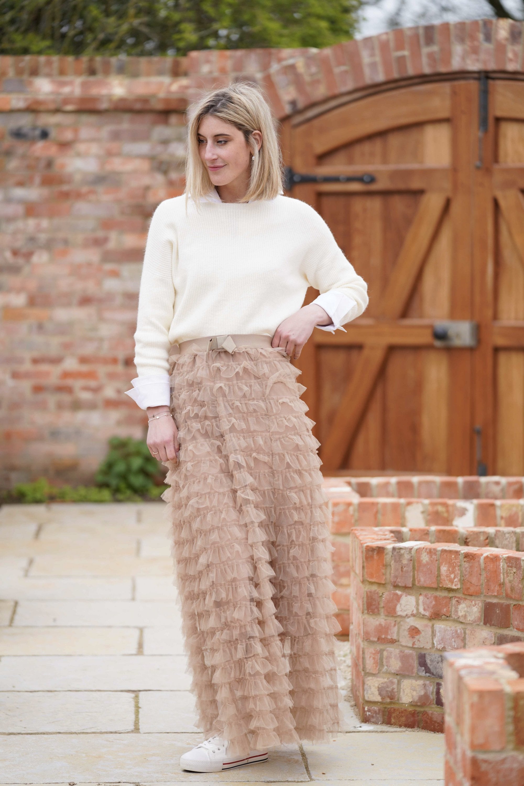 Taupe