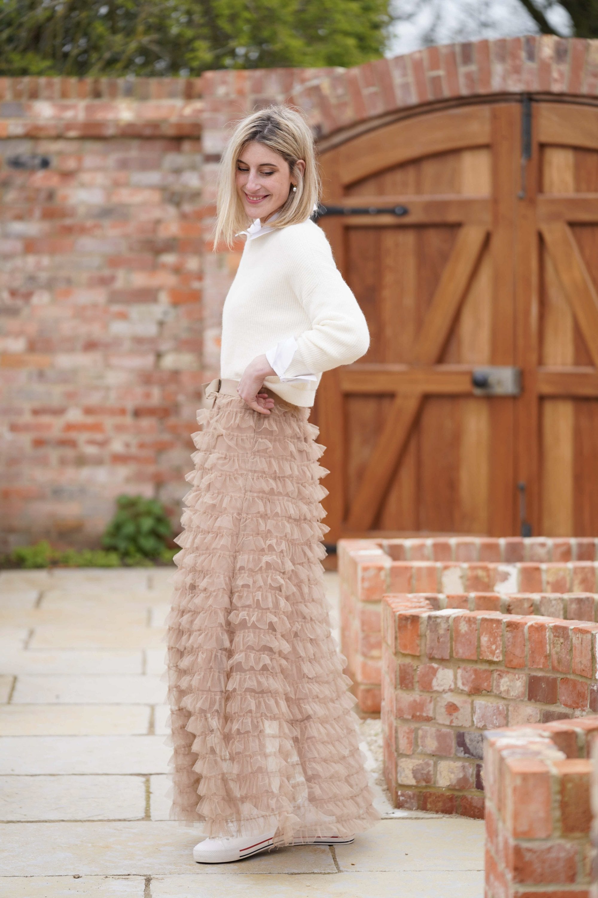 Taupe