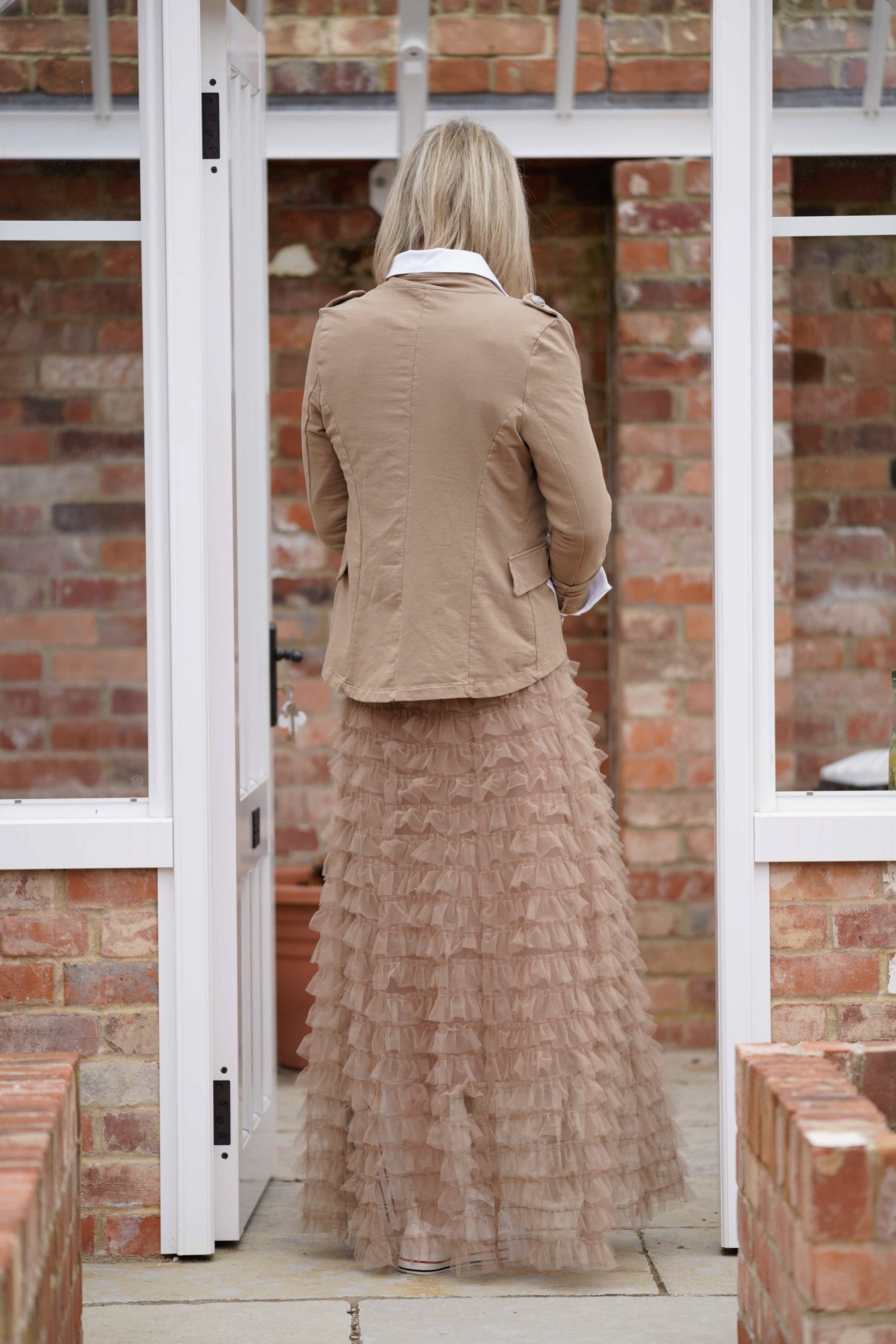 Taupe