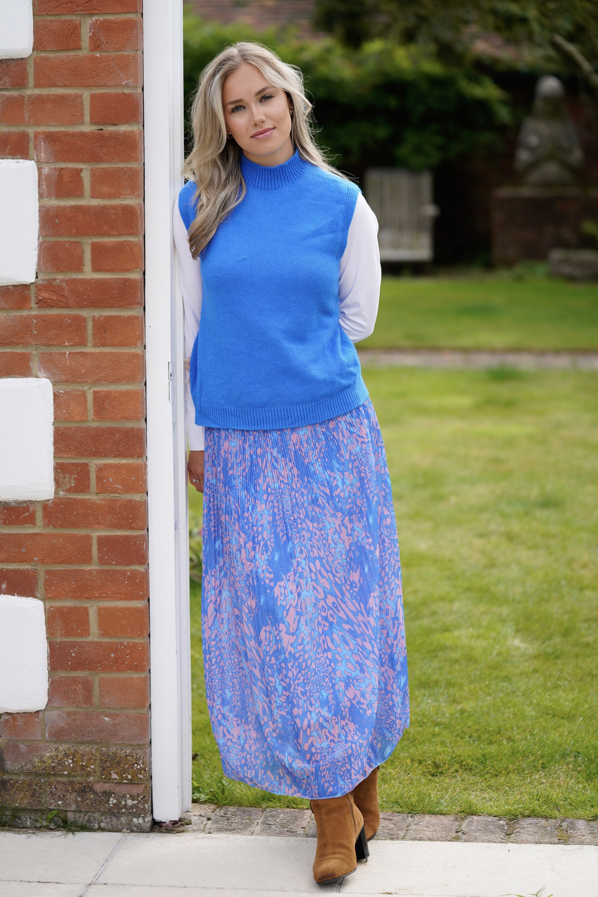 Royal blue