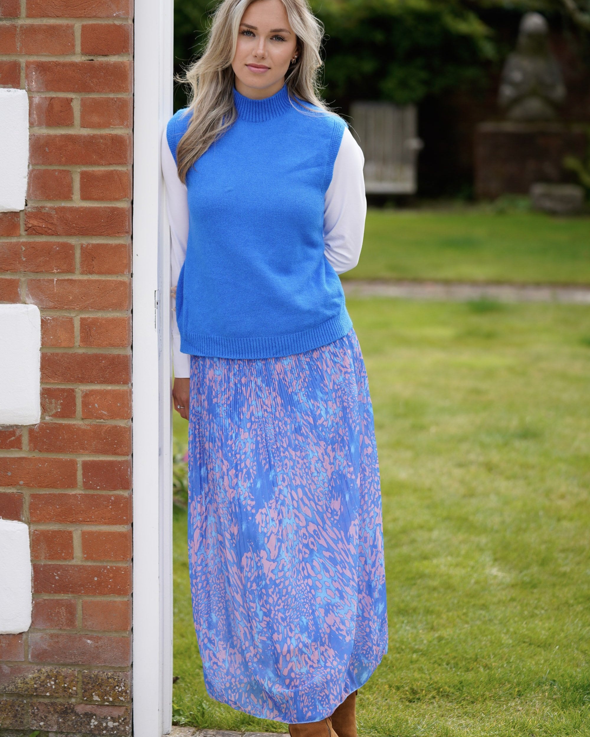 Blue/ pink