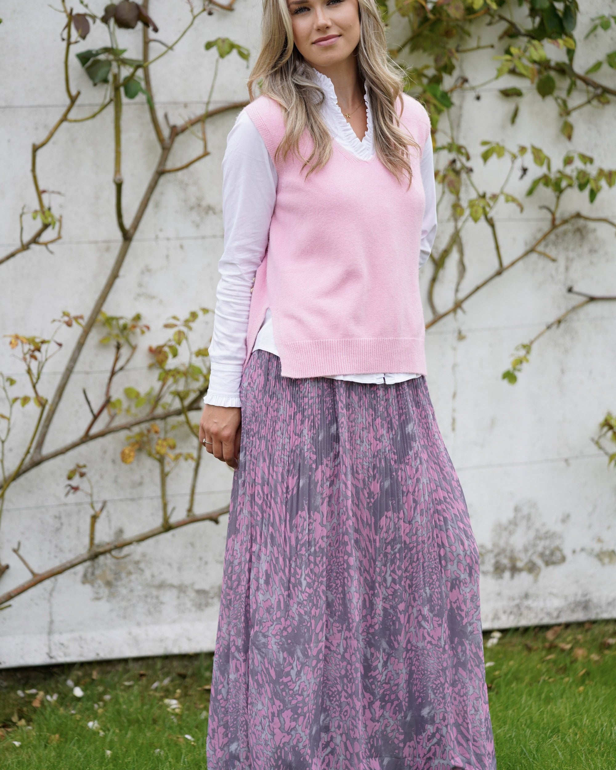 Grey/pink