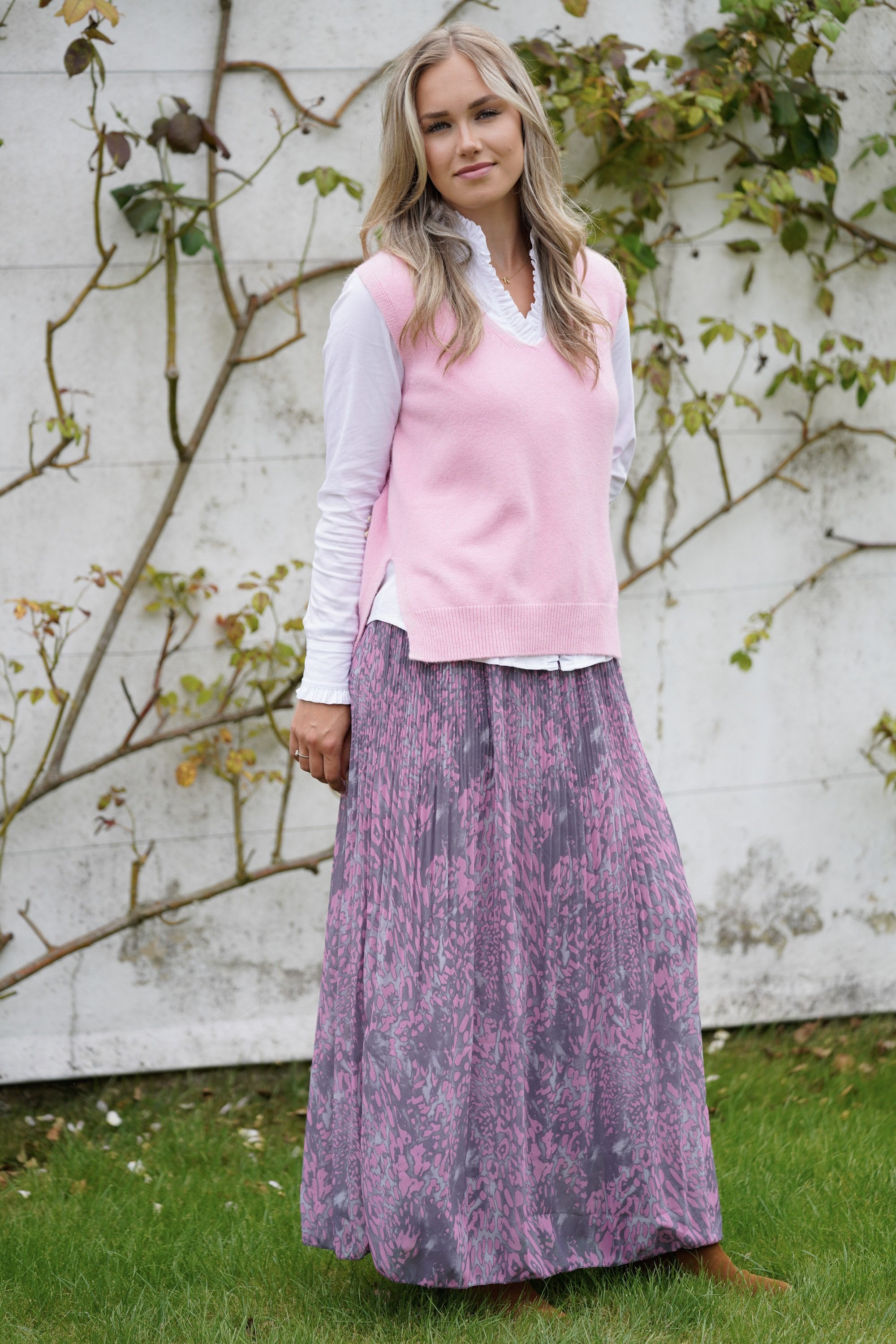 Grey/pink