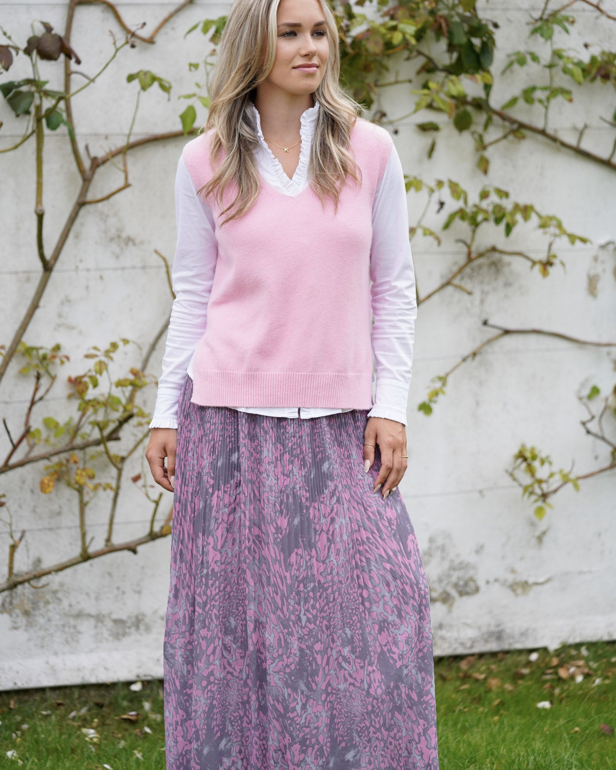 Grey/pink