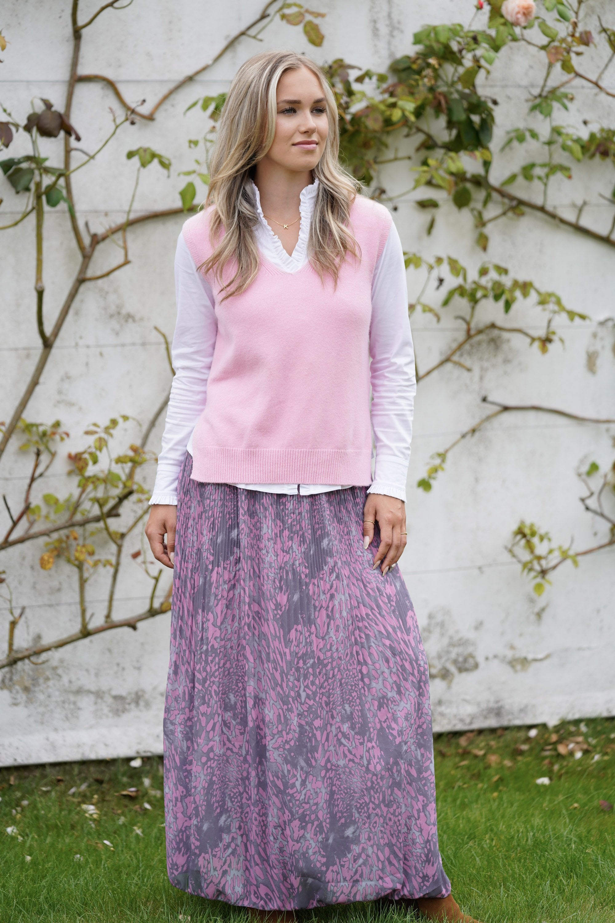 Grey/pink