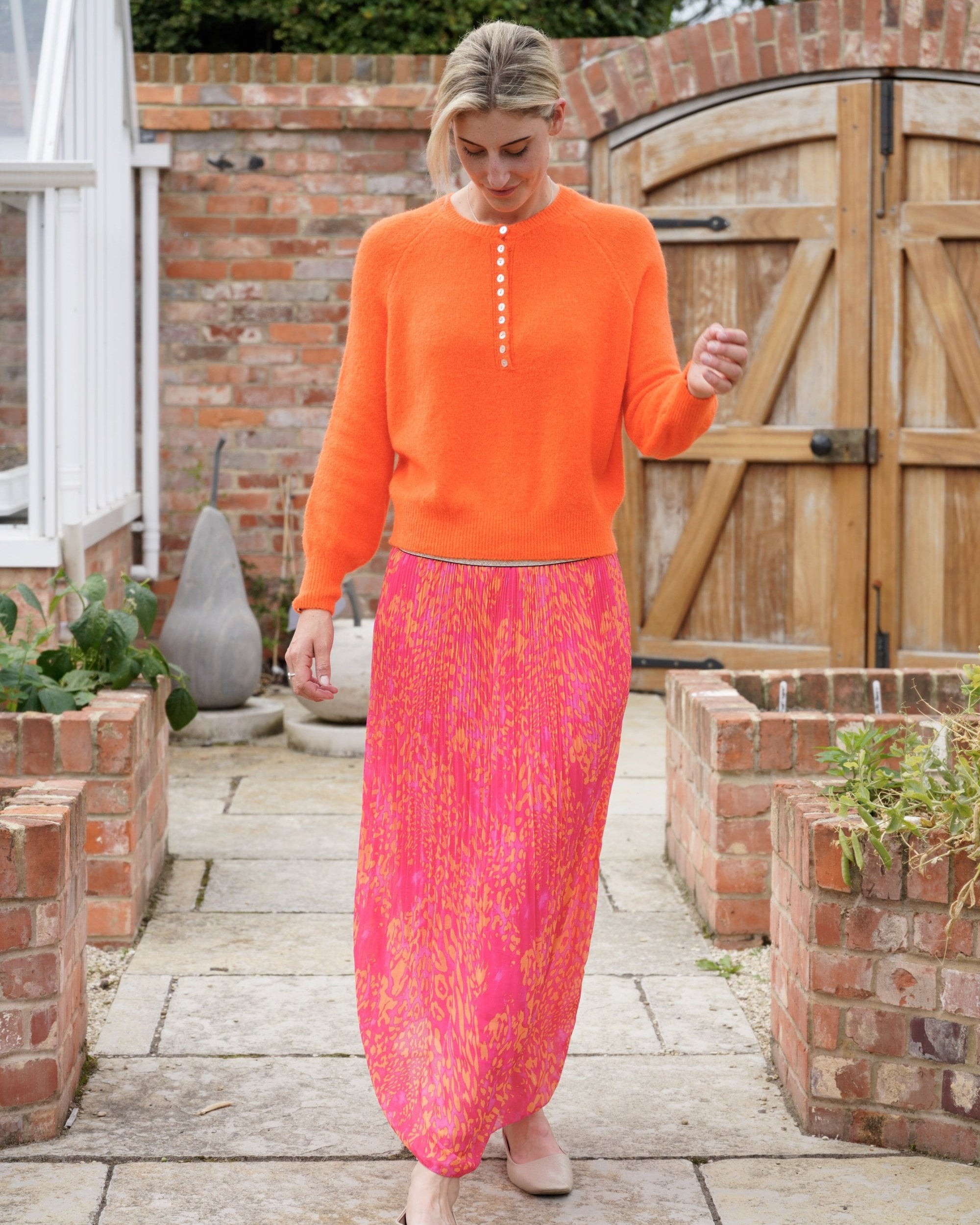 Fuchsia/orange