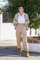 Taupe