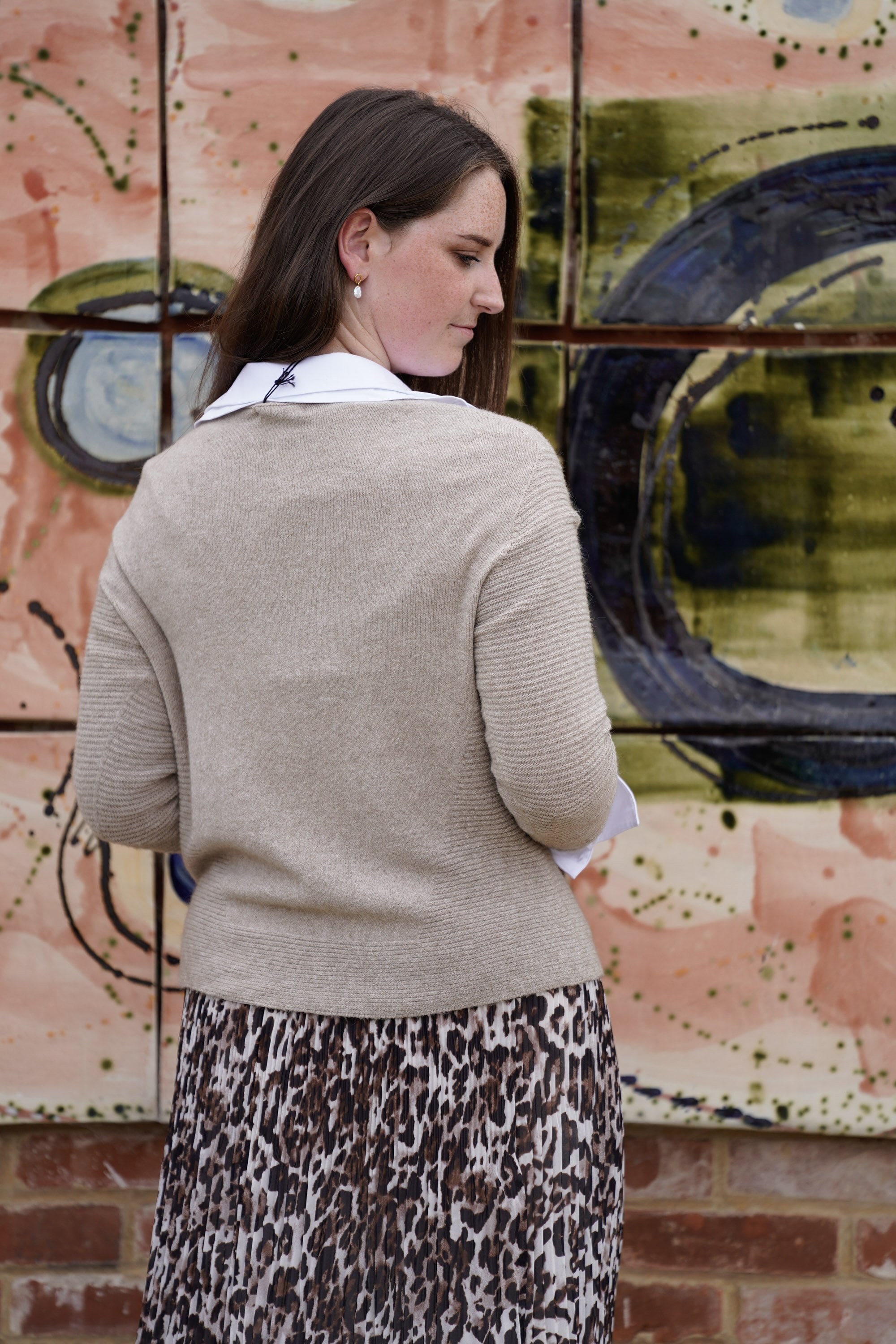 Taupe