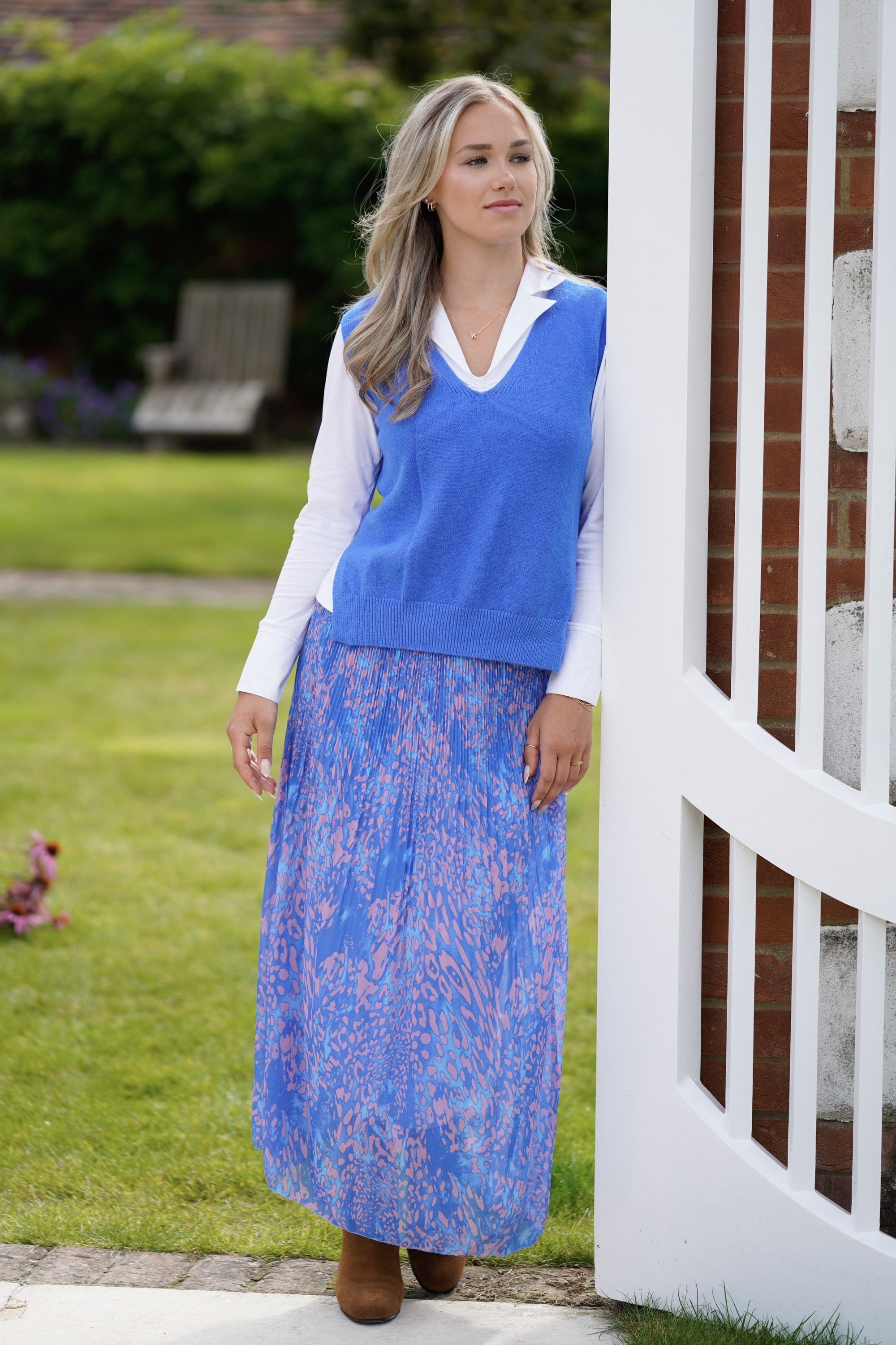 Blue/ pink