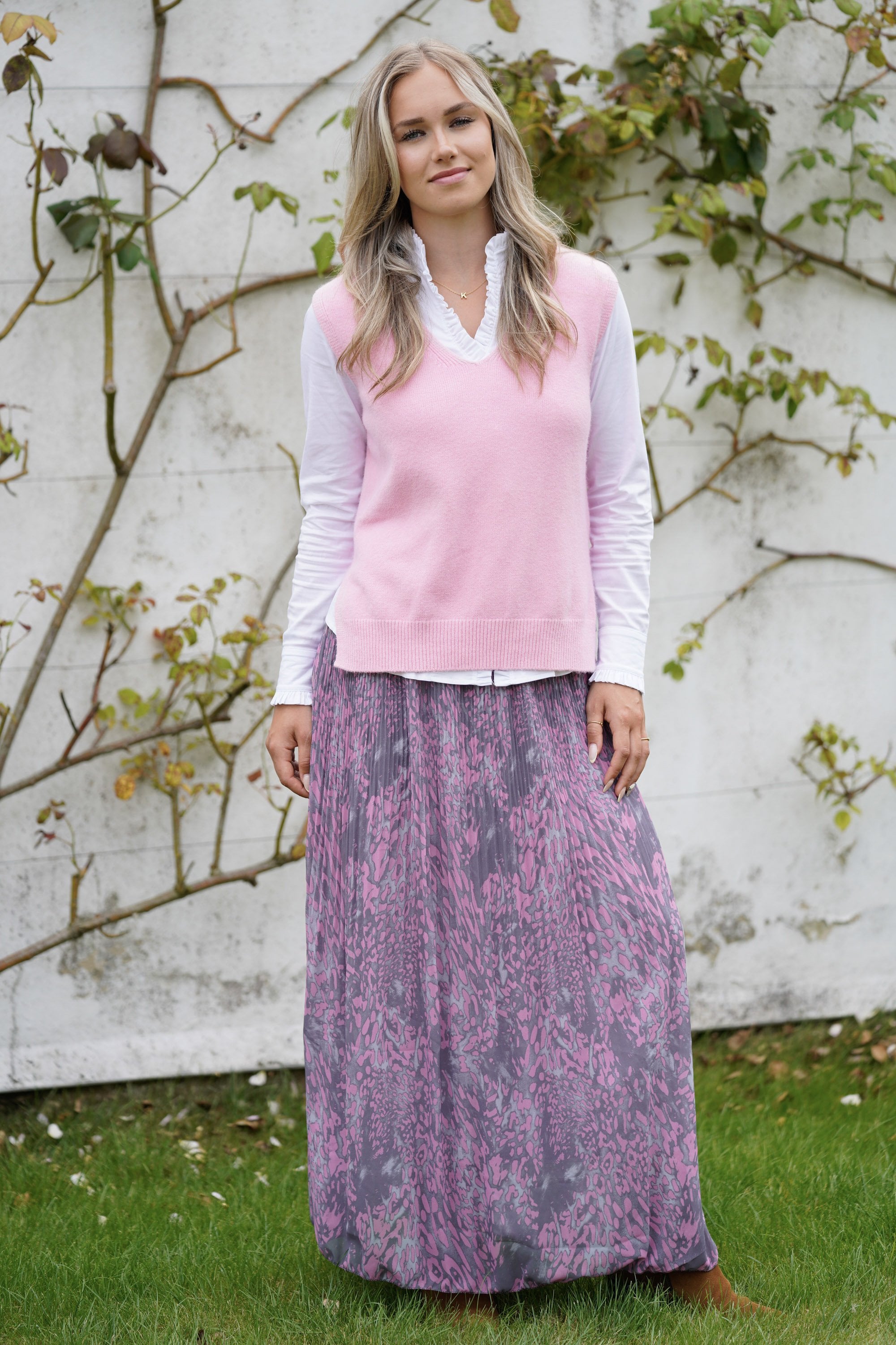 Grey/pink